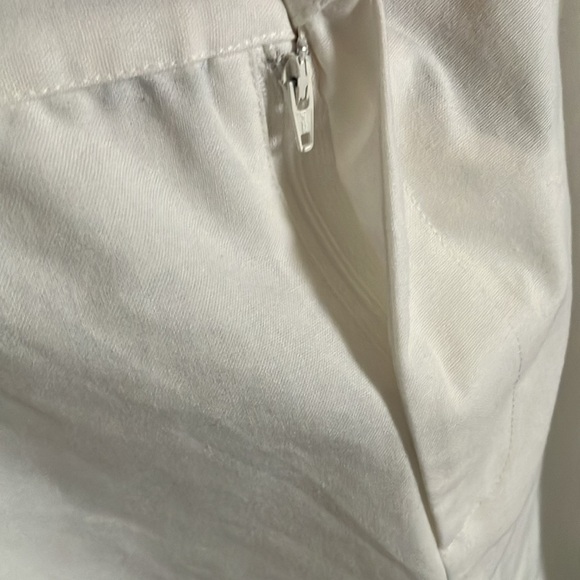 Coofandy: White Shorts-Linen Blend- XXL - Picture 5 of 16